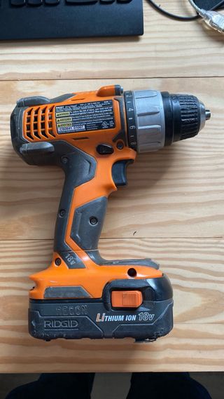 Taladro Ridgid 18v