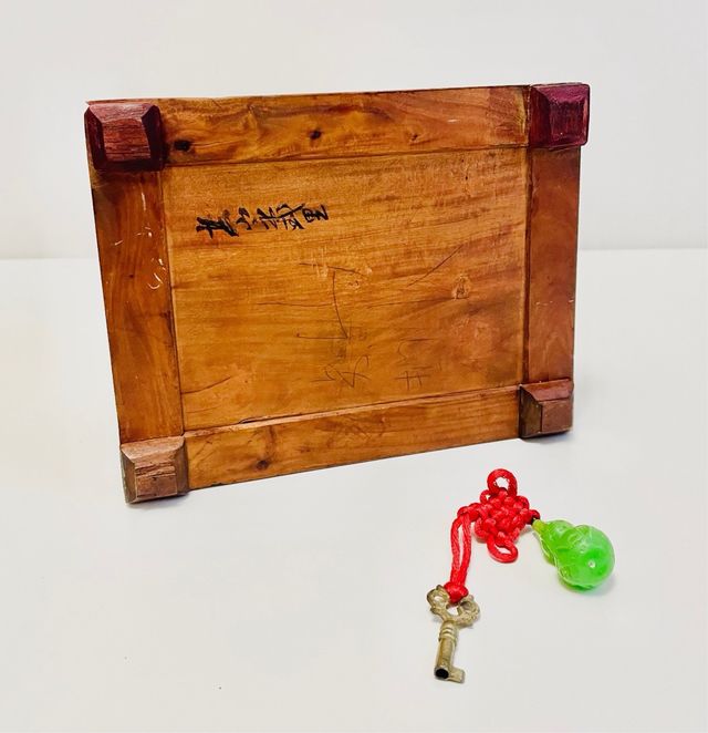 Cofanetto intagliato cinese