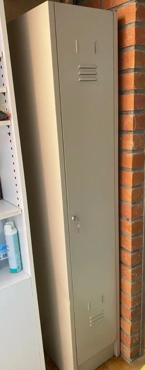 Taquilla Chapa Unipersonal 1 Puerta