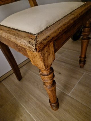Silla antigua madera