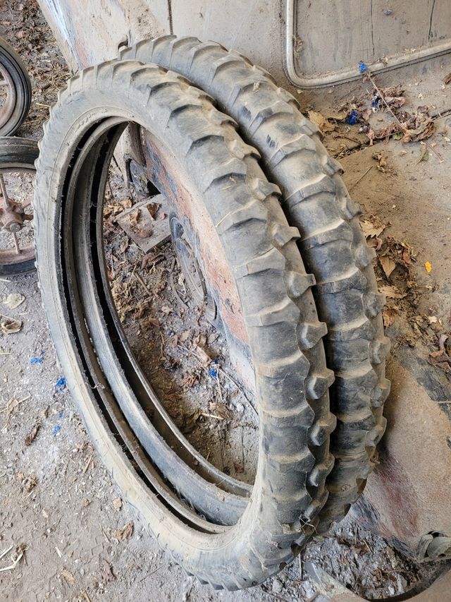 Neumaticos 4.00 - 36