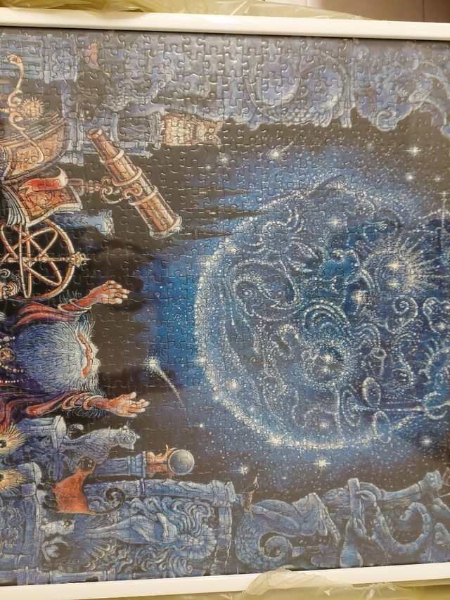 Puzzle fluorescente l astrologo