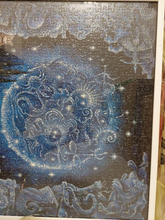 Puzzle fluorescente l astrologo