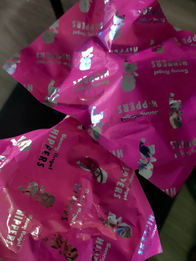 Dos muñecos sonny angel