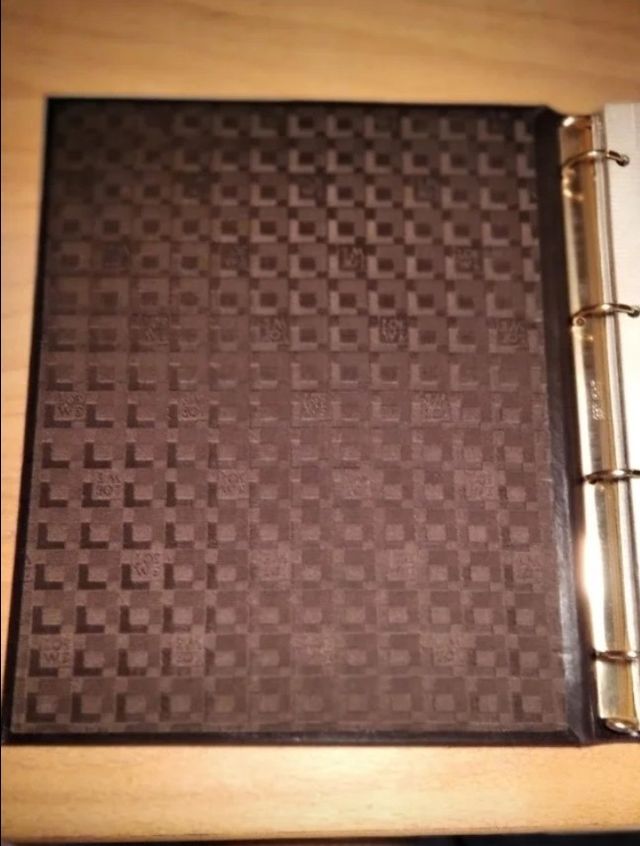 ROLEX. Album fotografico per il X anniversario di LOEWE.