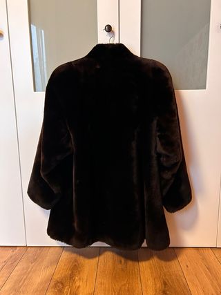 Abrigo de piel mouton