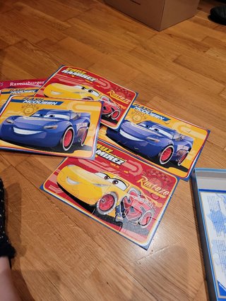 Puzzle cars