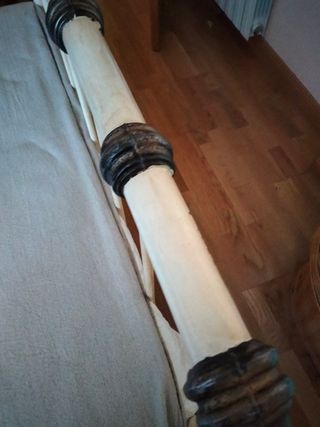 Cama antigua
