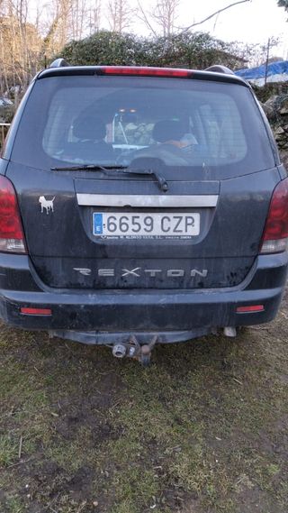 SsangYong Rexton 2004