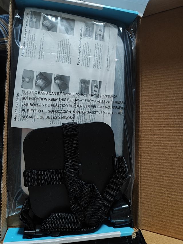 Espejo retrovisor coche vigilar bebé