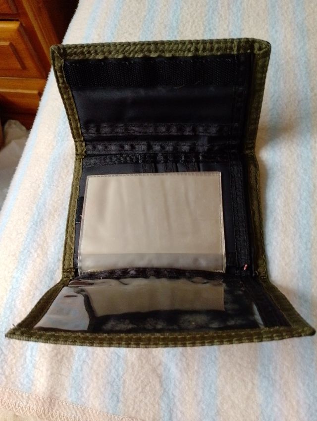 Cartera de hombre nueva