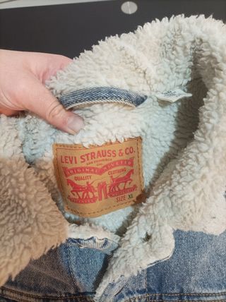 Chaqueta Levis Borrego