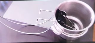 Cubitera con soporte para mesa