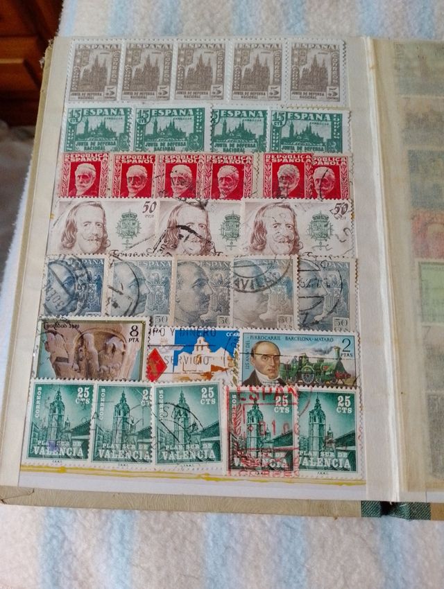 Album de sellos de España