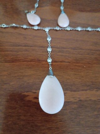 Collar y pendientes 