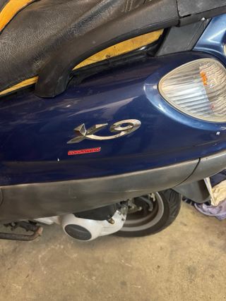 piaggio X9 125. /13.983 kilometros. sin itv