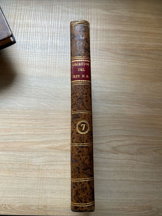 Decretos del Rey NS7 libro