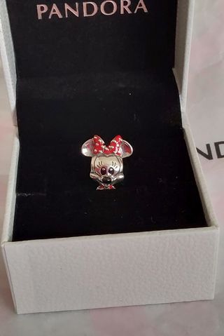 Charm Pandora Minnie Lunares con caja