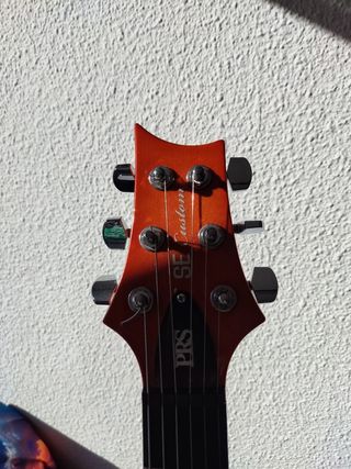 Guitarra PRS SE. 30th anniversary.Mas maleta.