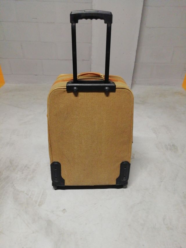 Maleta Troley con ruedas 