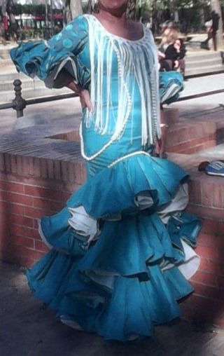 Traje flamenca t 40 para altura 155cm