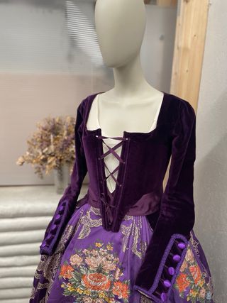 falda de fallera o alicantina morado nazareno