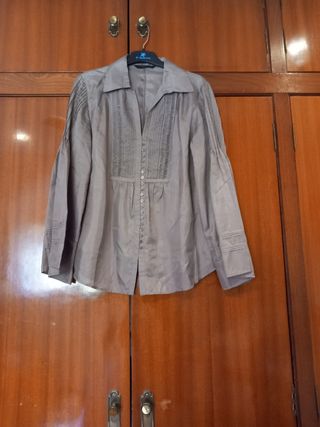 Camisa Zara.
