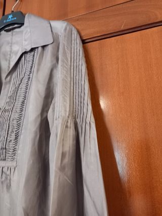 Camisa Zara.