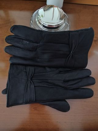 Guantes de Piel Negros