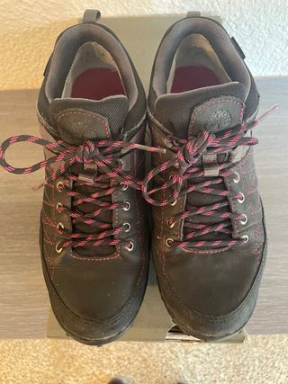 Zapatillas de montaña