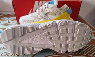 Nike Air Huarache Women's T.38,5.