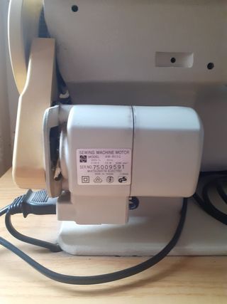 Máquina de coser singer