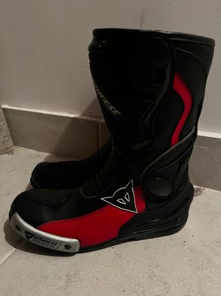 Traje de moto 2 piezas y botas 