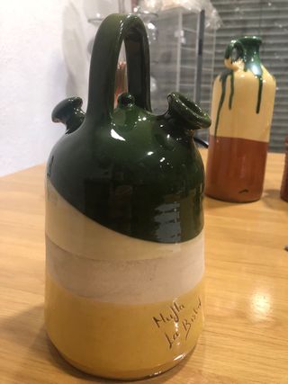 Botijos cantirs firmados de la Bisbal