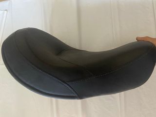 Harley Davidson Dyna TC88 Street Bob Asiento