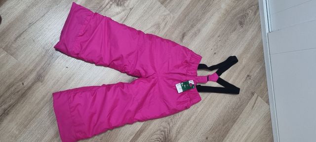Pantalon nieve niña SIN ESTRENAR talla 5.