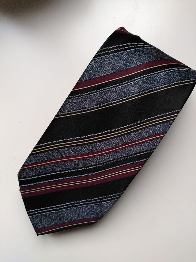 Corbata de seda vintage