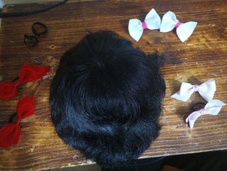 Parrucca sintetica per bambole vintage 