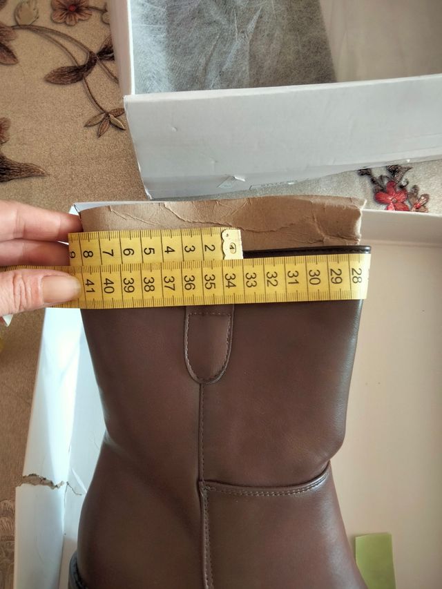 Stivaletti donna marroni