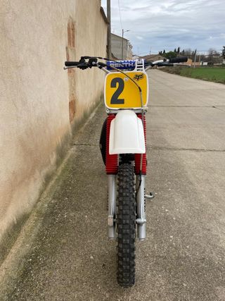 Yamaha YZ 490 88'