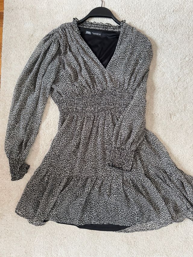 Vestido estampado Zara
