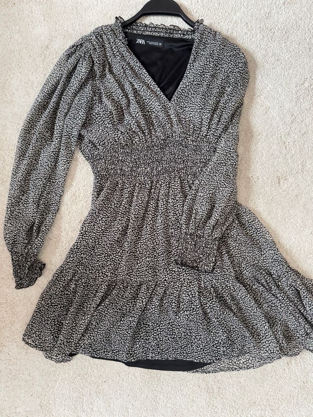 Vestido estampado Zara