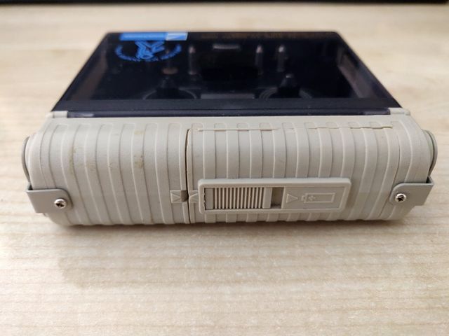 NIHON AMBULATORY ECG RECORDER Model DMC-32530