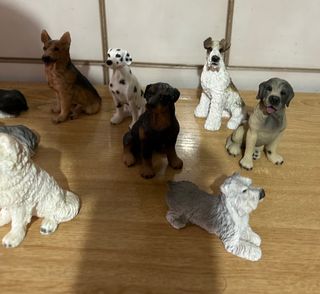 Coleccion de perros en miniatura