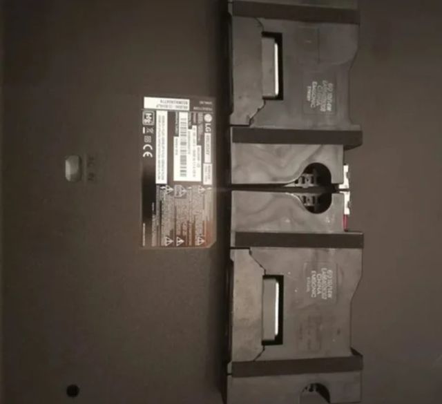 Coppia di altoparlanti tv LG 49UJ634V