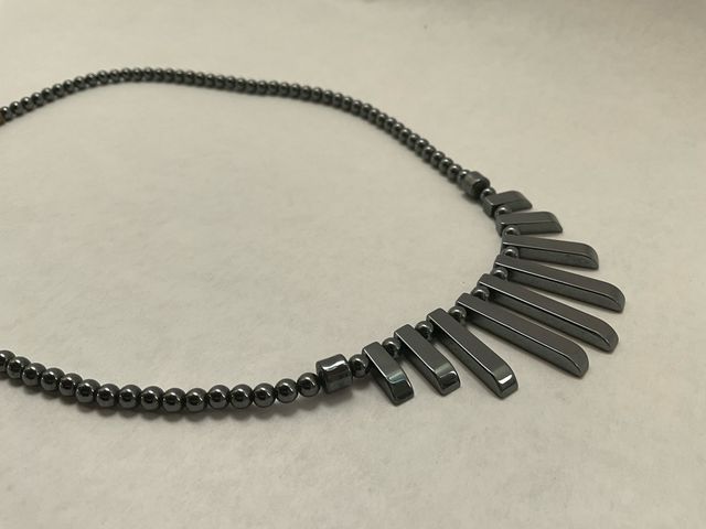 Collana ematite nera