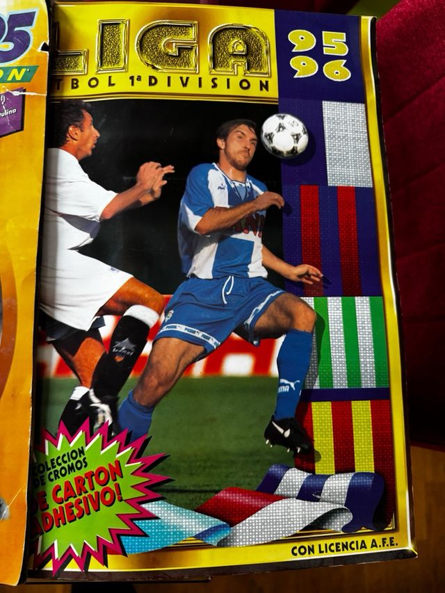 Albumes de cromos de los 90