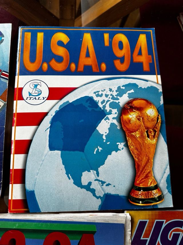 Albumes de cromos de los 90