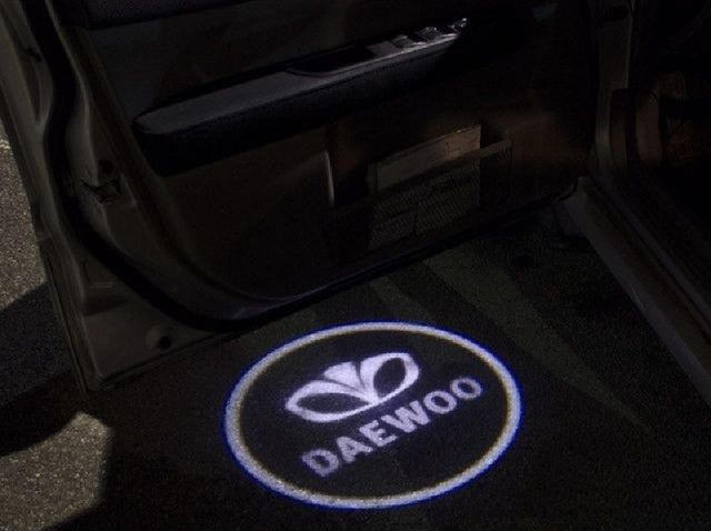 PROYECTORES LED PUERTAS LOGO DAEWOO