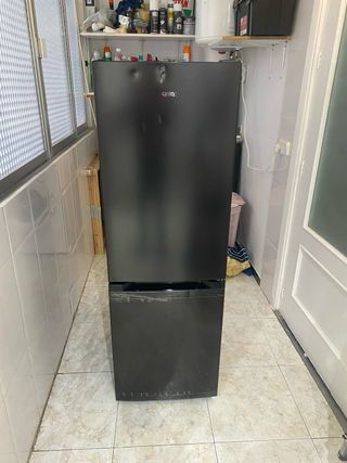 Nevera CHIQ FMB157l42